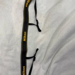 Genuine Nikon Camera Neck Strap - [Black/Yellow]